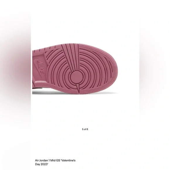 These are some Air Jordan 1 Mid GS ‘Valentine’s sneaker size 5.5.